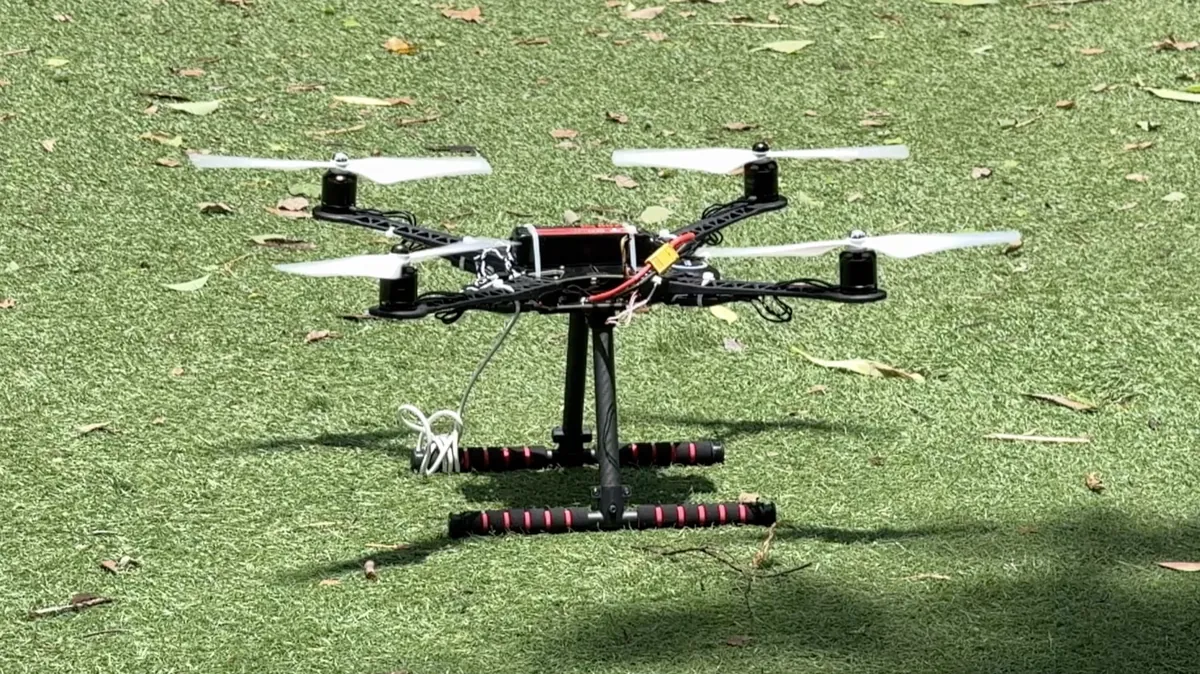 四旋翼無人機 Four-Rotor Drone