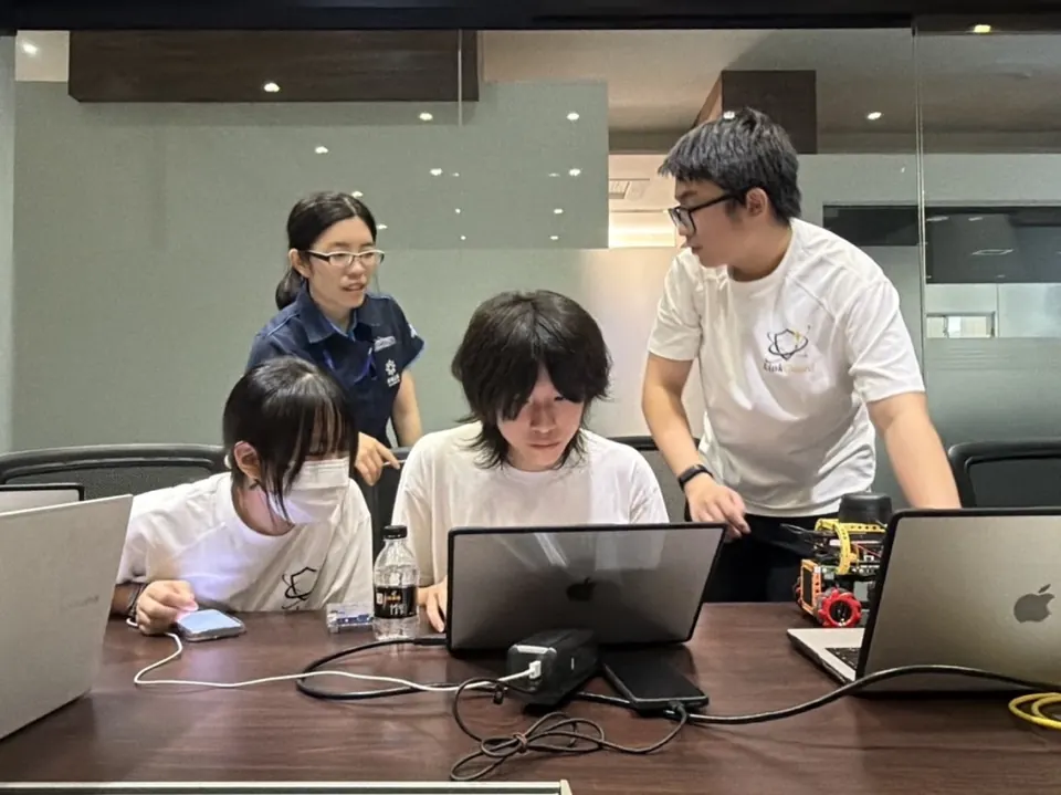 LinkGuard 團隊進行系統展示